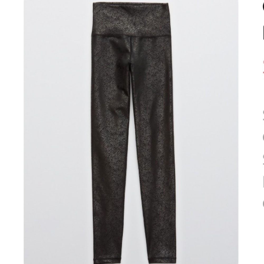 Aerie Leggings Crackle Fabric